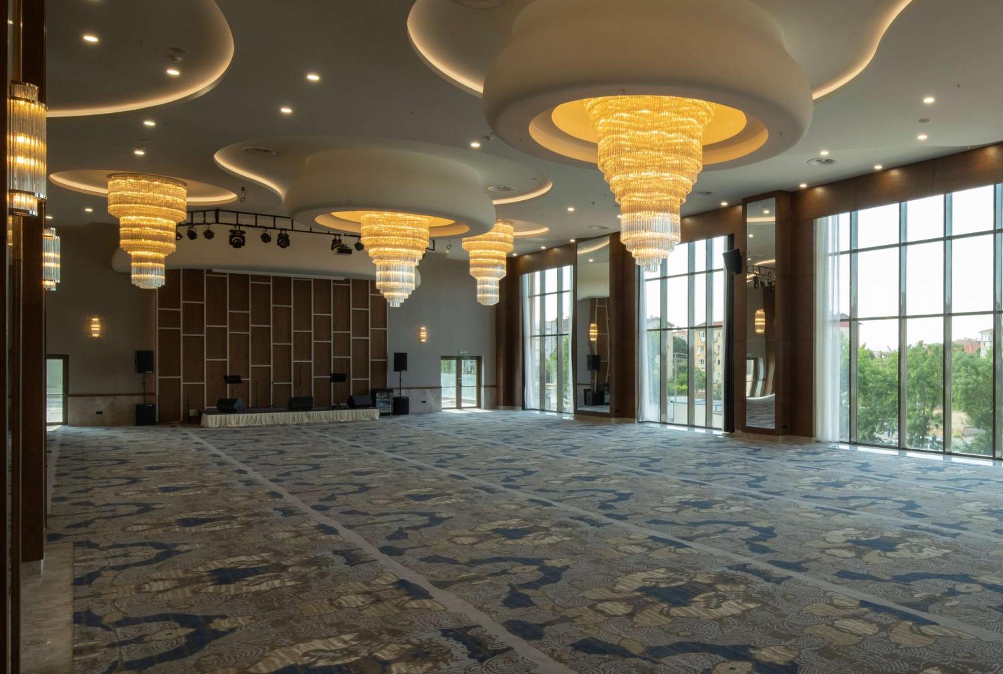 Doubletree By Hilton Manisa Hotel Exterior foto